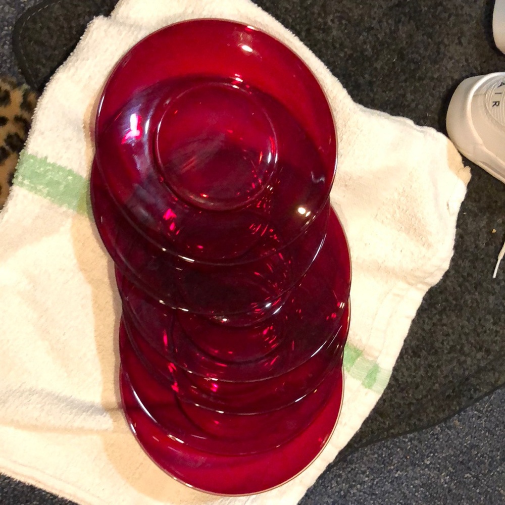 Red salad or dessert plates